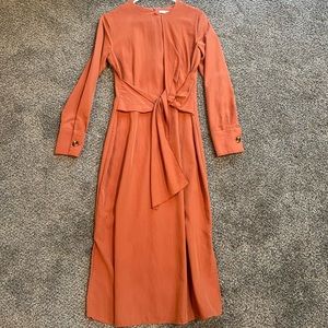 Long sleeve midi dress